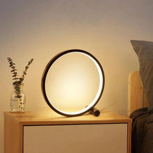 Carregar imagem no visualizador da galeria, Luminária de Mesa LED e Touch Moderna
